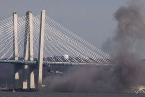 Міст підривали 15 січня