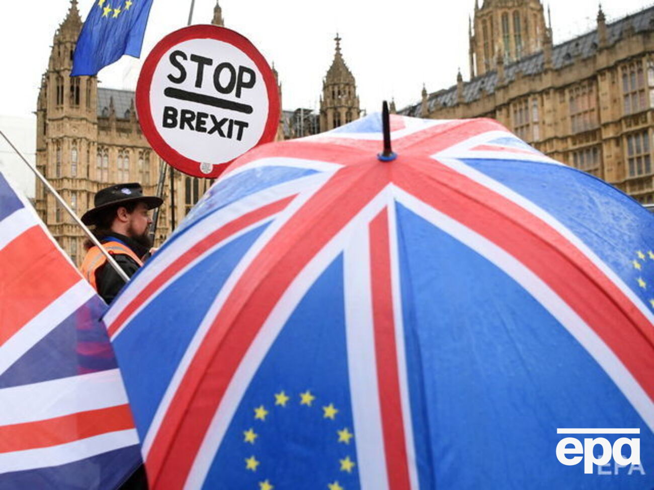 Число противников Brexit растет, фиксируют социологи