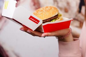 У НБУ повідомили, що не орієнтуються на вартість бігмаку