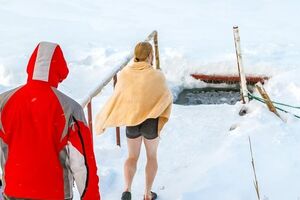 Для купания на Крещение следует выбирать проверенные и оборудованные проруби