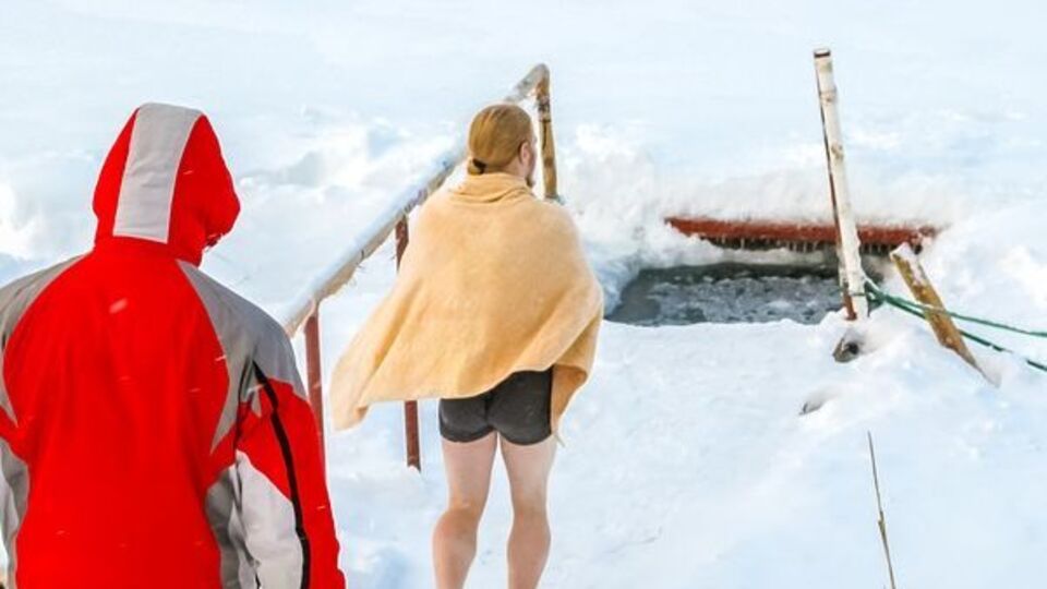 Для купания на Крещение следует выбирать проверенные и оборудованные проруби