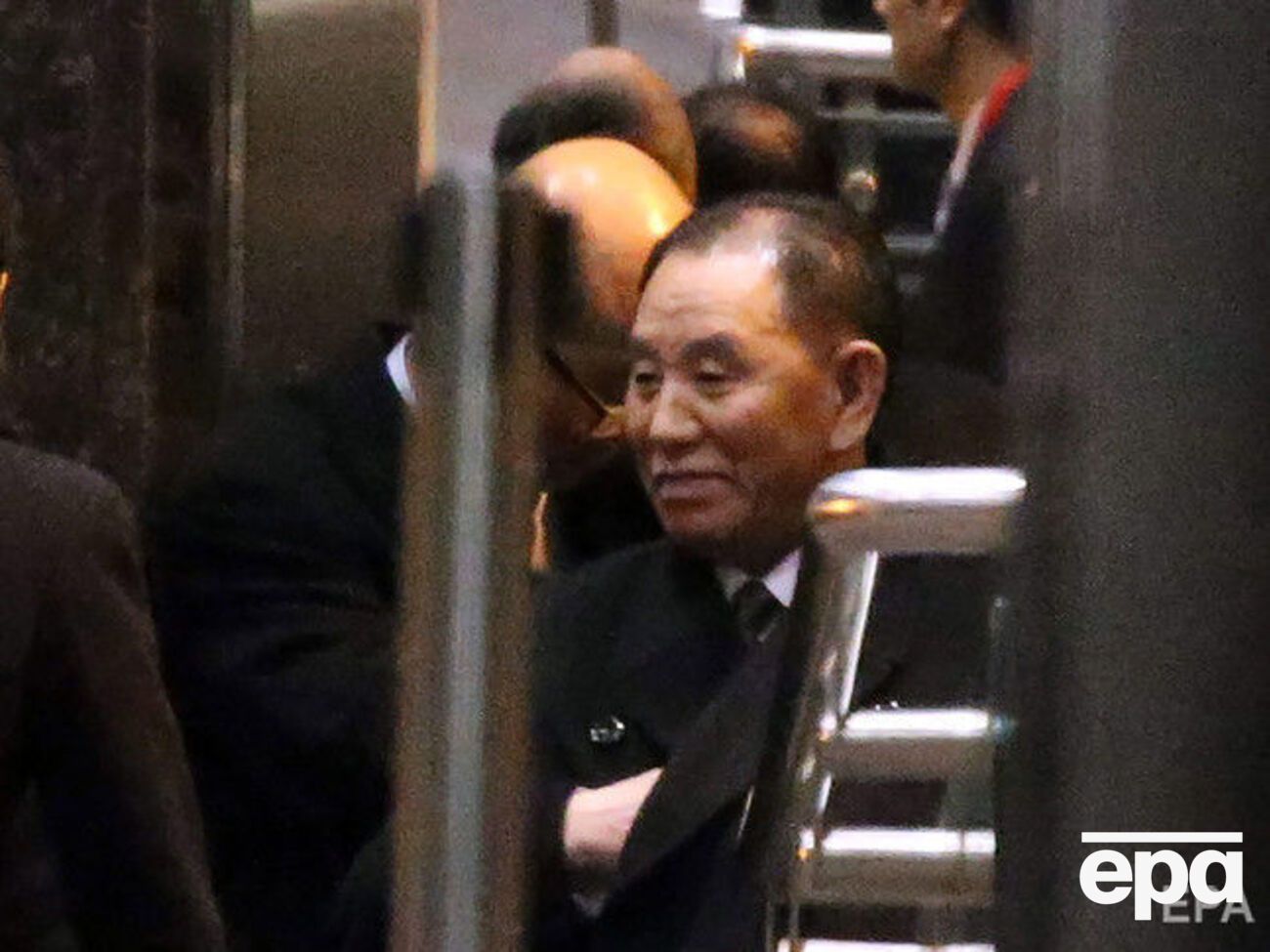 Літак із Кім Йон Чхолем прибув із Пекіна