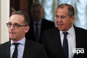 Маас (ліворуч) приїхав до Москви