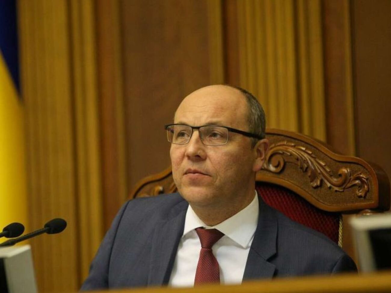 Парубій закрив сесію