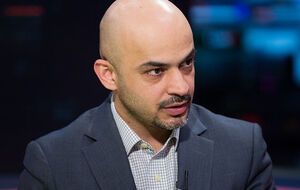 В Администрации Президента вынуждены срочно искать слова восхищения журналистами, которые нашли российский бизнес Зеленского