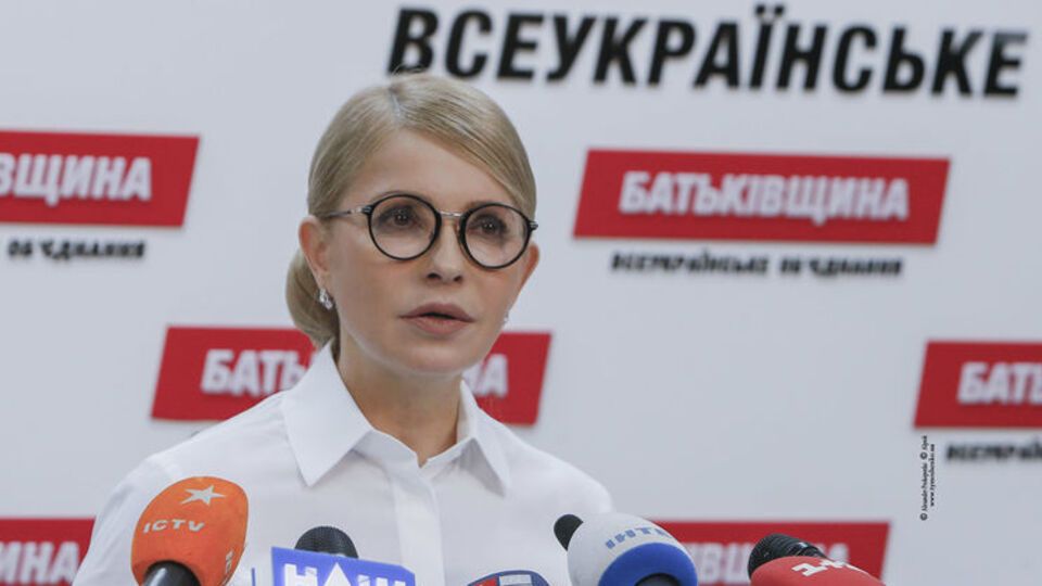 Тимошенко лідирує в президентській гонці, згідно з даними останніх опитувань