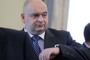 Злочевский возглавлял Министерство экологии и природных ресурсов Украины с июля 2010 года по апрель 2012 года