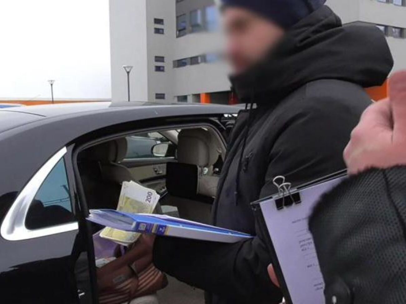 По этому делу задержаны три человека, сообщали в НАБУ