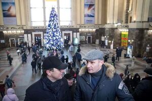 Омелян повідомив, що на вокзалі після ремонту запрацював ескалатор