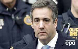 По словам собеседников издания, Коэн предлагал, чтобы Трамп посетил Россию во время избирательной кампании и встретился с президентом РФ Владимиром Путиным