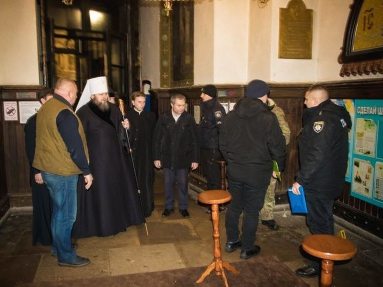 Инцидент произошел вечером 18 января в пристройке перед входом в Спасо-Преображенский собор