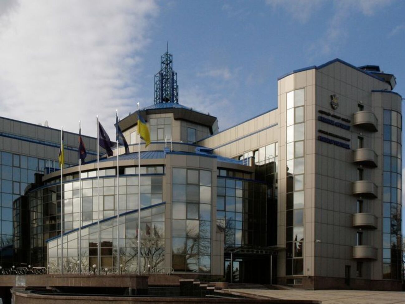 ФФУ просять враховувати чинник виборів