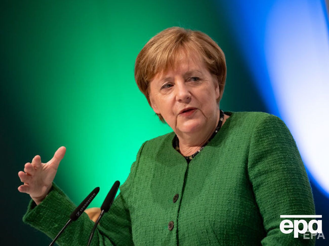 Меркель заявила, що поважає рішення Великобританії про Brexit