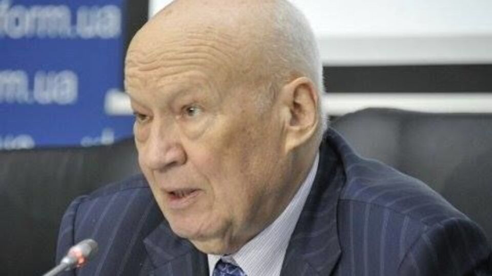 Горбулін про вибори: На кону стоїть дуже багато