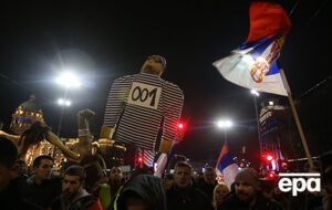 Демонстранты требуют от правительства свободы СМИ и отставки министра внутренних дел Сербии