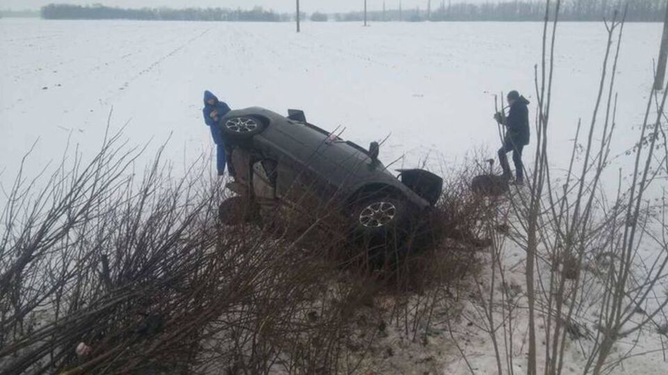 Камери відеоспостереження зафіксували момент ДТП у Миколаївській області