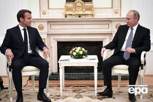 Макрон по телефону поговорил с Путиным