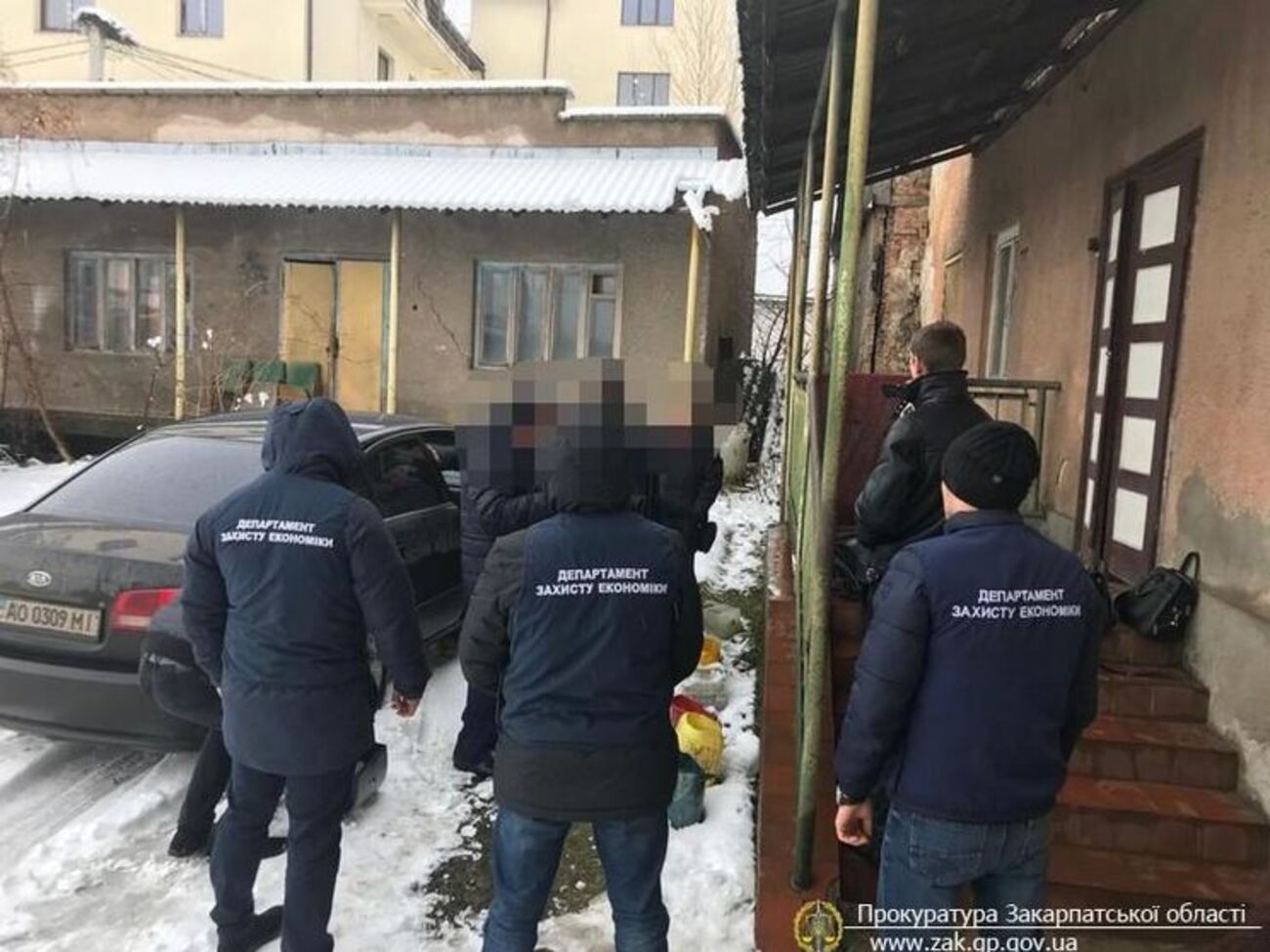 Чиновника затримали під час отримання другого траншу хабара