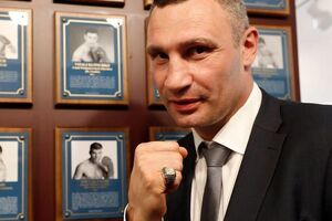 Кличко: Поздравляю вас, пранкеры, с Новым годом