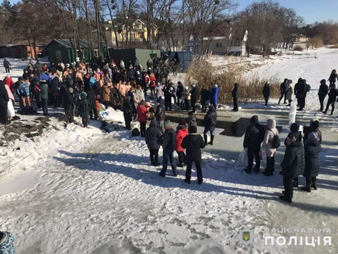 Поліція: Під час свят функціонувало понад 130 упорядкованих місць для купання