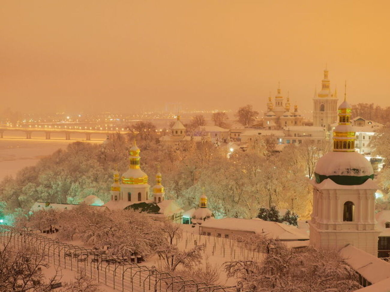 Києво-Печерська лавра перебуває у віданні Української православної церкви Московського патріархату