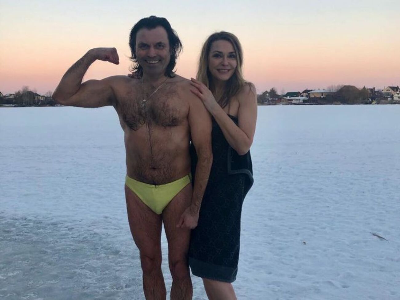 Сумська і Борисюк скупалися в ополонці