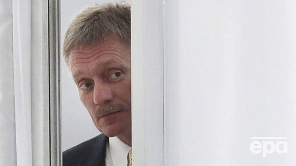 Пєсков: В адміністрації президента до нових санкцій ставляться негативно
