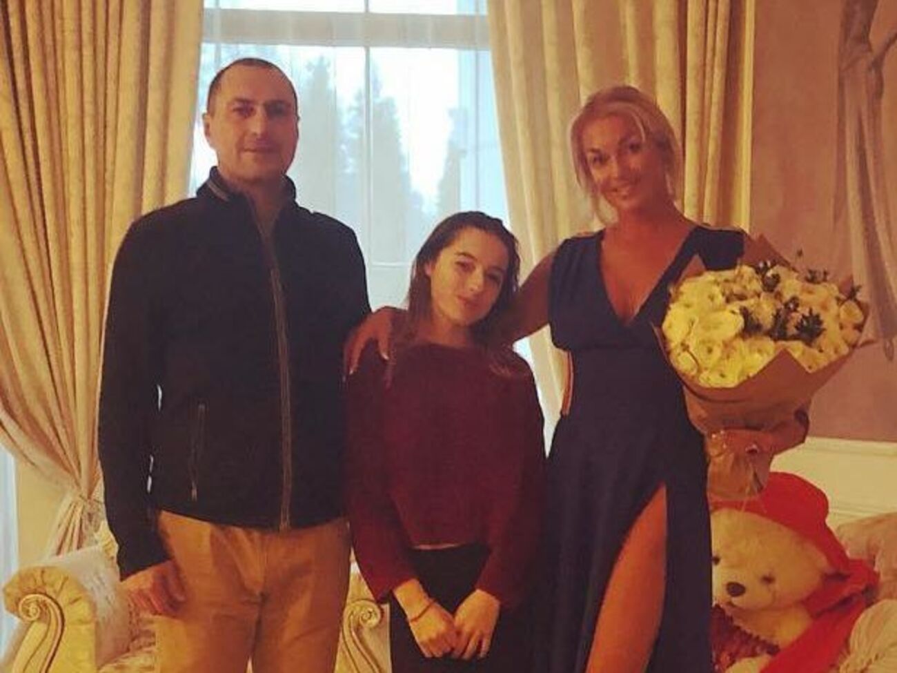 Волочкова: Цей день ми проводимо сім'єю