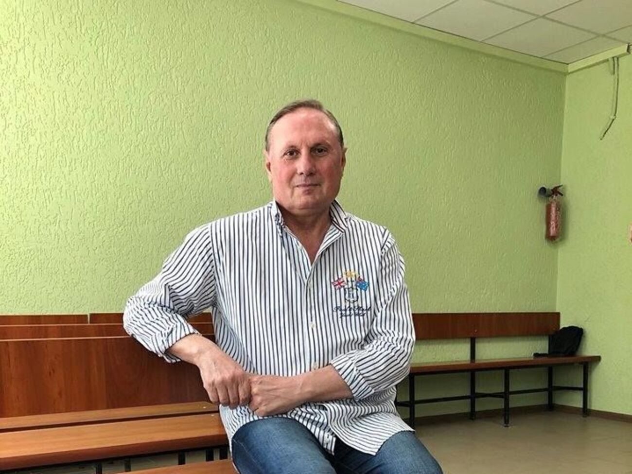 Суд продлил арест Ефремову в 15-й раз