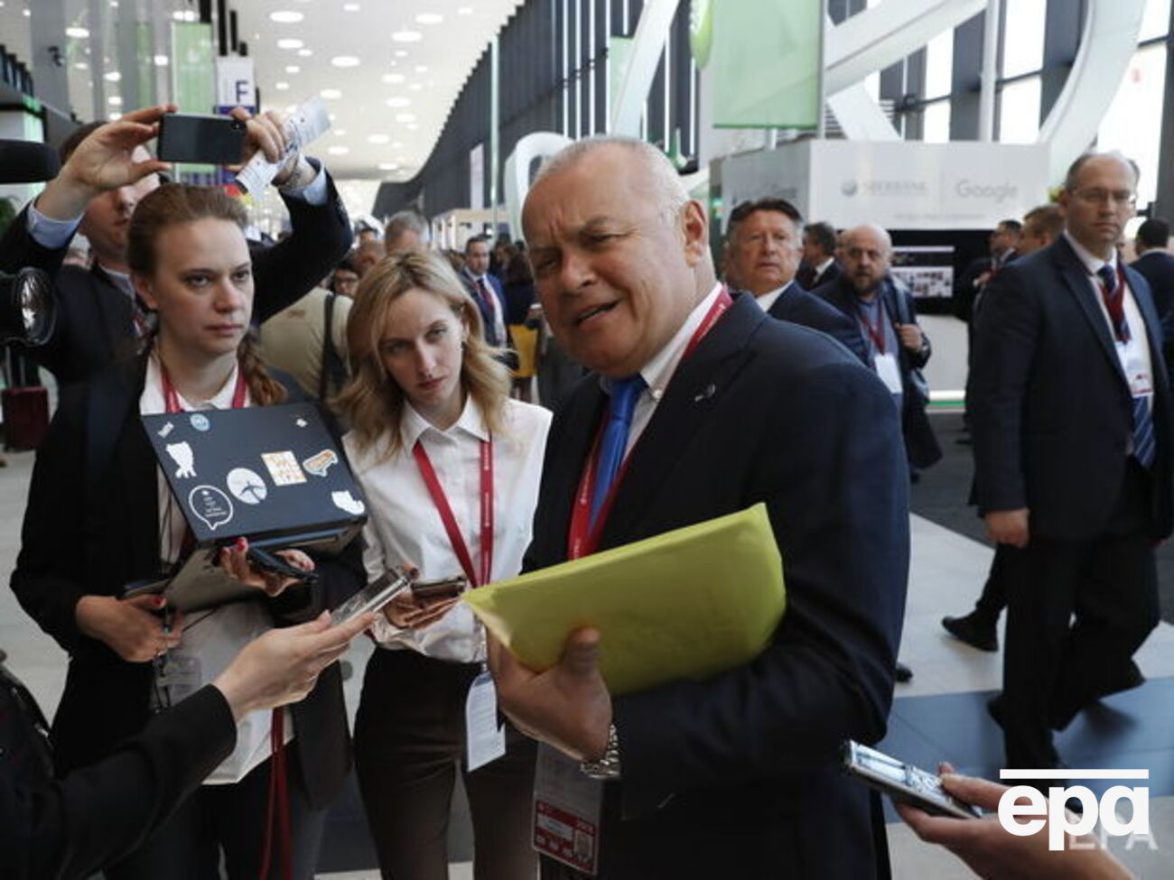 Киселев утверждал, что архитектор "сбежал с деньгами"