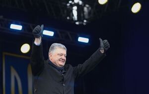 Порошенко: Мы с вами сохранили государство