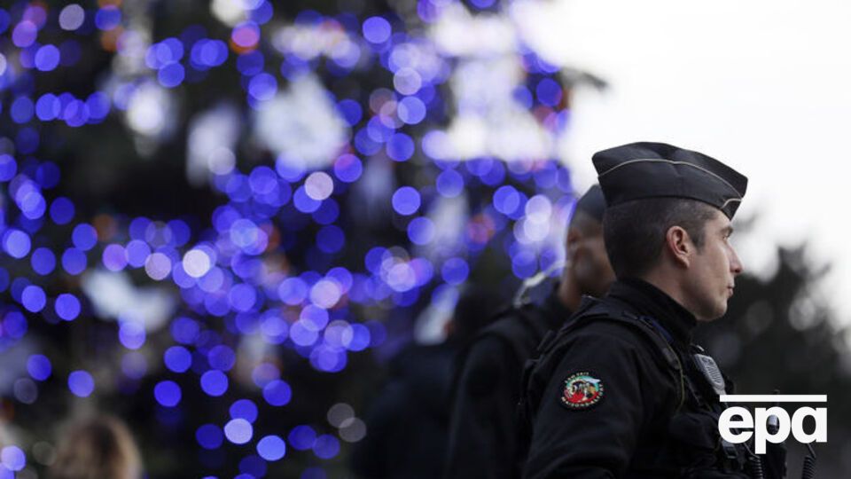 У поліції повідомили, що під час нападу постраждало двоє людей
