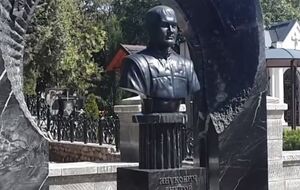 Янукович-младший похоронен на братском военном кладбище в аннексированном Севастополе