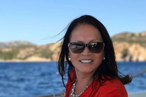 Ротару не бывает в своем отеле в Ялте – СМИ