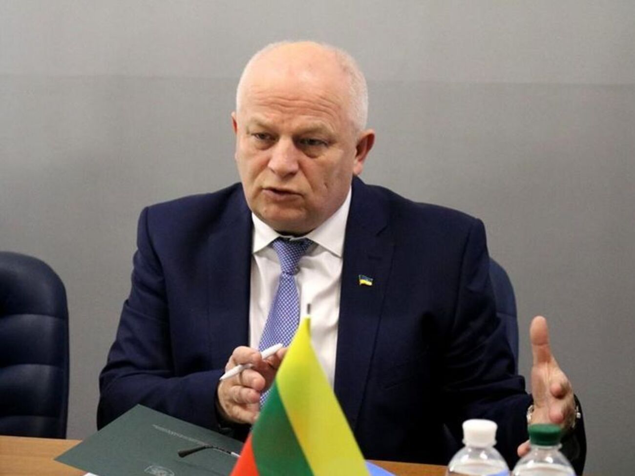 Кубив предложил не продлевать мораторий на продажу земли