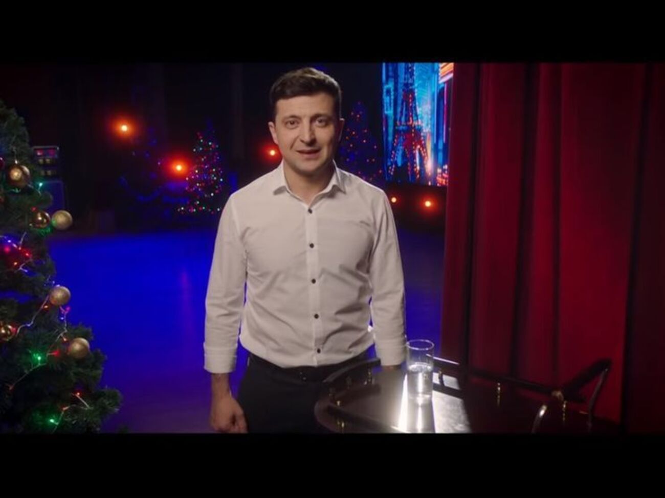 У новорічну ніч Зеленський повідомив, що балотуватиметься у президенти України