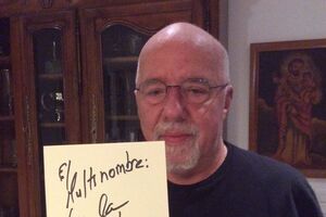 Коэльо: Украинская политика – не мое дело