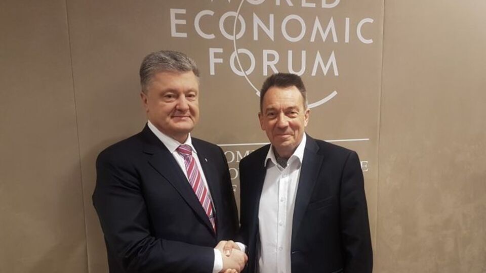 Порошенко встретился с Маурером 24 января