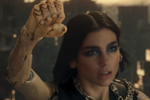 В ролике показан постапокалиптический мир