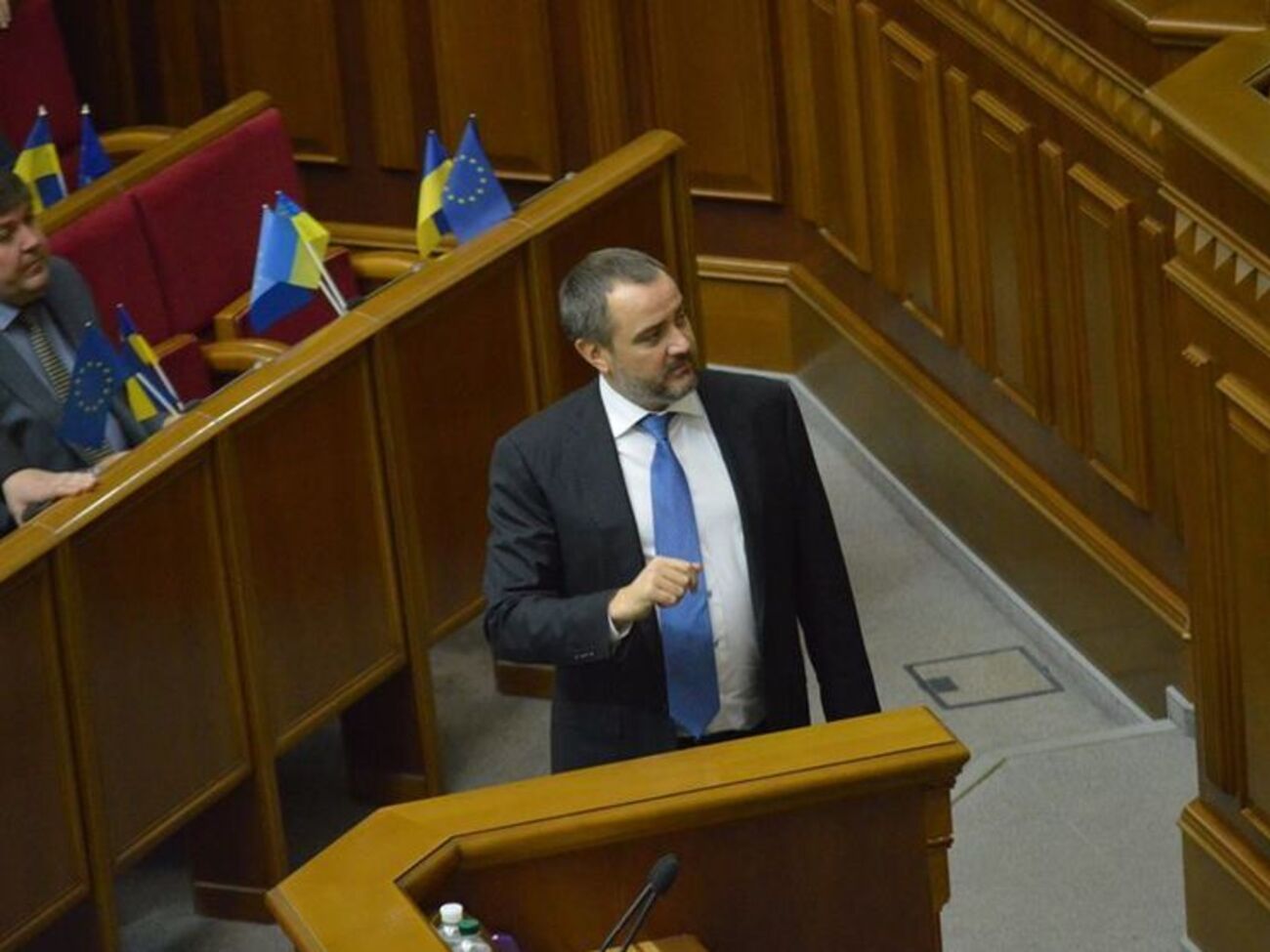 На думку Луценка, Павелку "не вистачає елементарної життєвої мудрості"