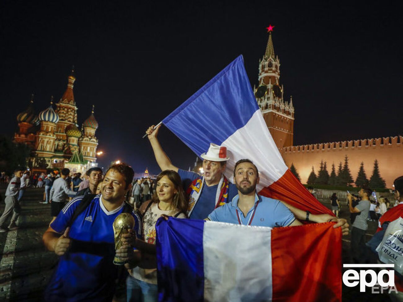 На ЧС 2018 у Росії побувало 650 тис. іноземних уболівальників