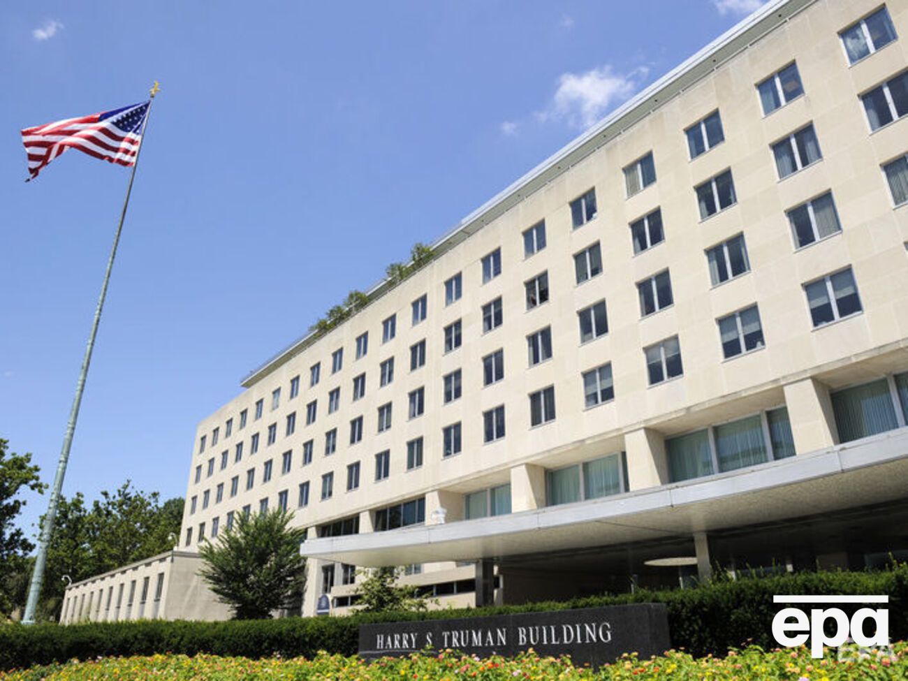 Держдеп закликав громадян США покинути Венесуелу