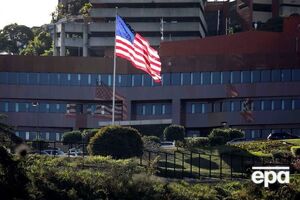 Американці покидають посольство в Каракасі