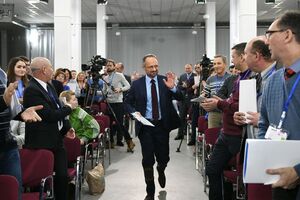 Безсмертный идет в президенты