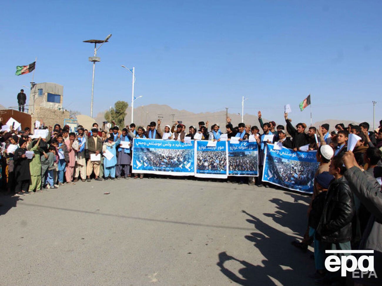 Мирні переговори передбачають вимогу про діалог талібів із представниками афганської влади