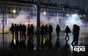 В Париже 26 января задержали 52 участника акции "желтых жилетов"