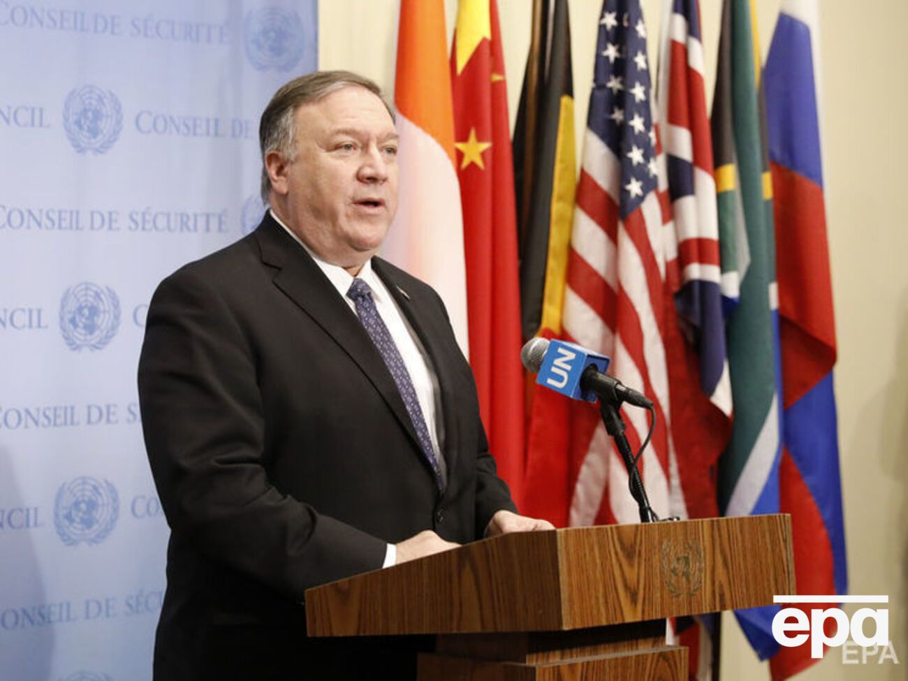 Помпео: Ціла нація голодує, масово недоїдає, з Венесуели тікають люди