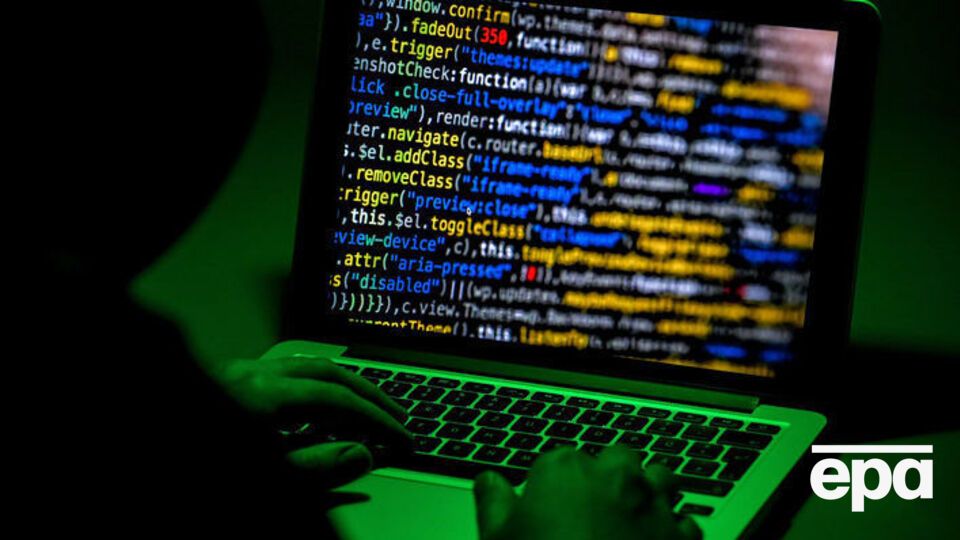 Задля безпеки DDoS продублювала файли на додаткових серверах