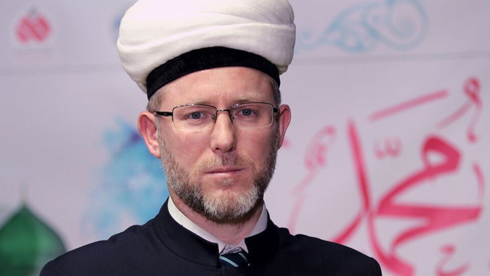 Саид Исмагилов: Мы полноценные граждане Украины, часть политической нации. При этом мы остаемся мусульманами. Это и есть зрелое современное гражданское общество. Именно поэтому в Украине нет и не было почвы для "исламского экстремизма"