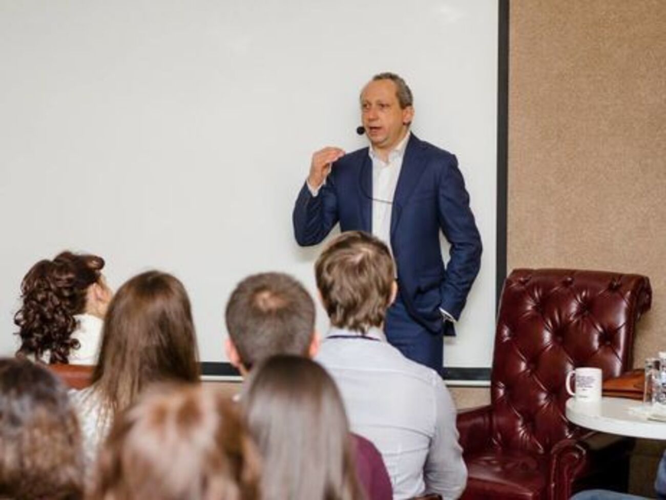 Рабінович: Америка демонструє, якою є насправді так звана міць путінського ОЗУ